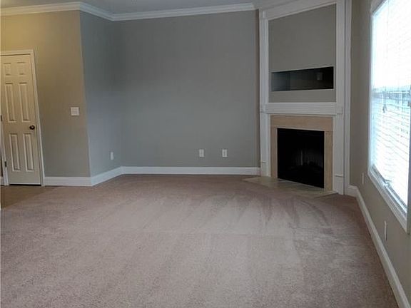 4th image of 3271 Open Fields Dr