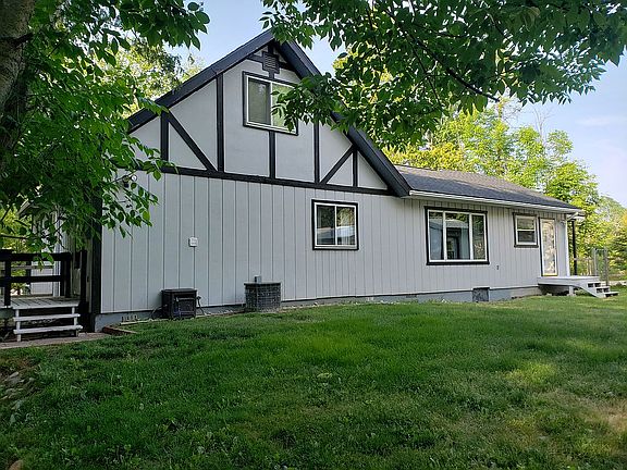 3rd image of 6426 Outer Dr