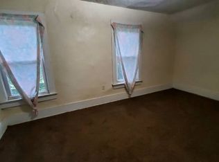 1135 Edison Ave, Akron, OH 44301