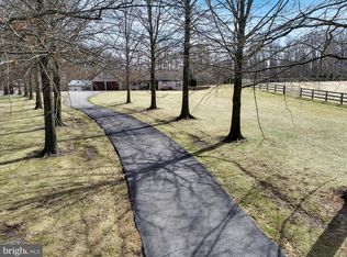 2250 Mount Gretna Rd, Elizabethtown, PA 17022