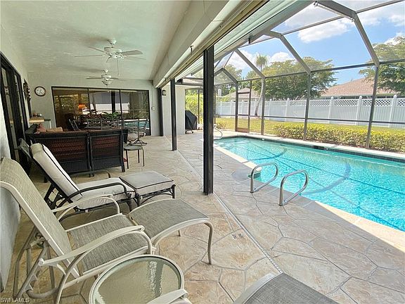 2nd image of 5631 Montilla Dr