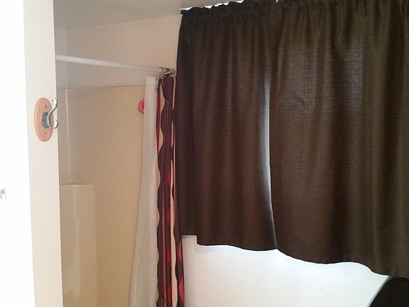 stall shower 3/4 bath