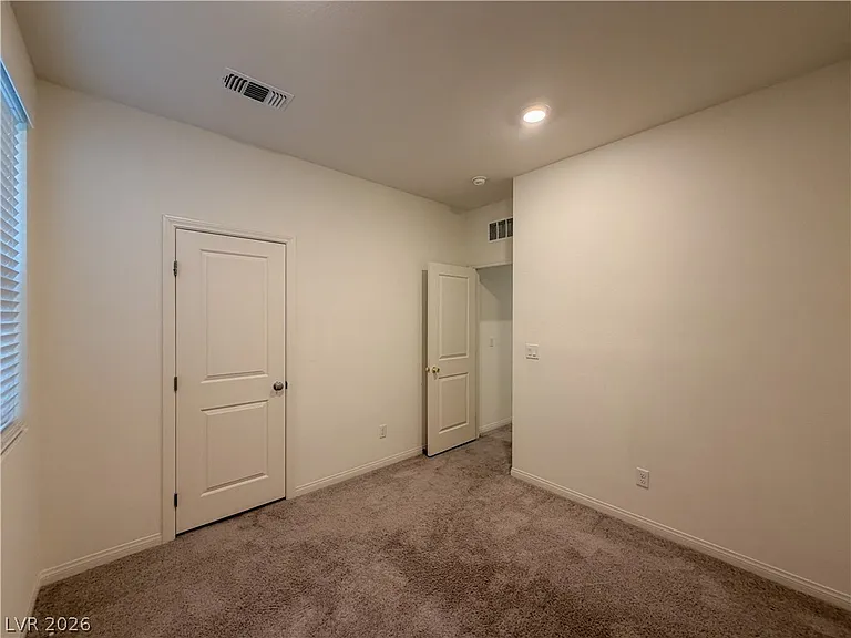 7008 Dandelion Park Ave — Photo 17