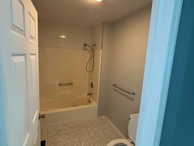 101 Aviator Ln — Photo 4