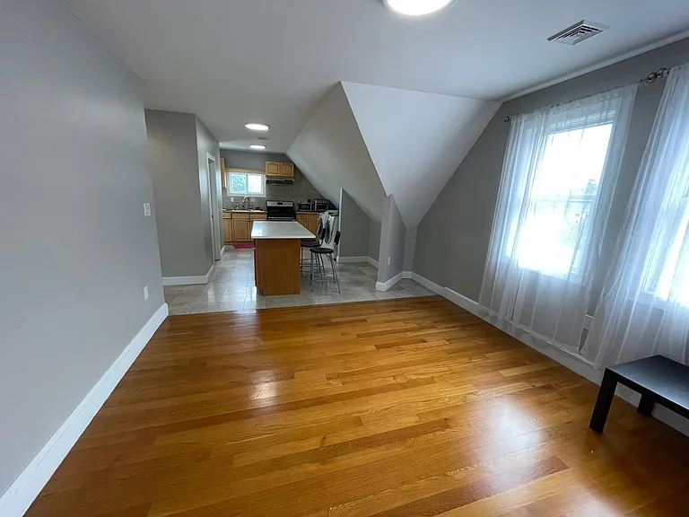 28 Milwood St #2 — Photo 1