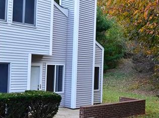 206 Michelle Ct, Newark, DE 19702