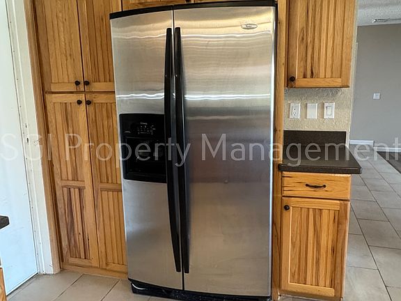 5th image of 7336 S Butte Ave