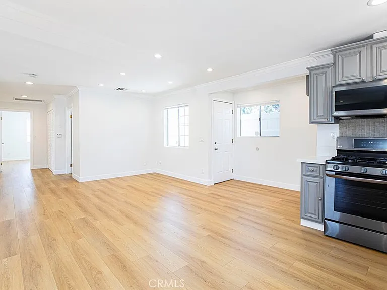 10531 Greenburn Ave — Photo 19