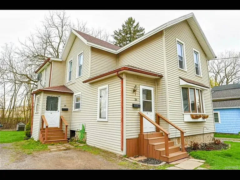 16 Cedar St #18 — Photo 16