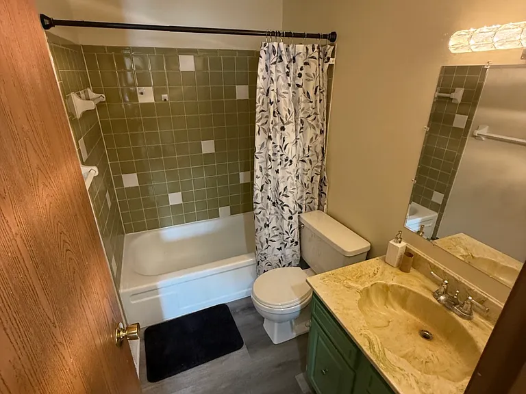 324 Werley Rd N — Photo 10