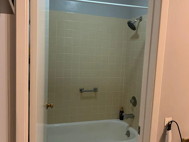 8 Admiral Dr #A333 — Photo 8