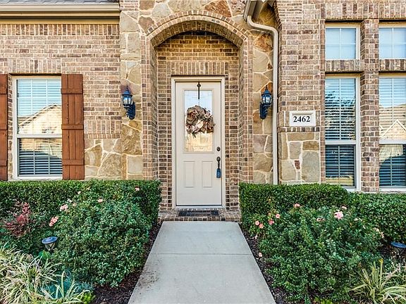 3rd image of 2462 Embleton Dr