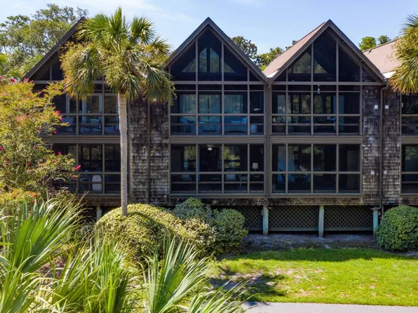 4244 Mariners Watch Dr, Johns Island, SC 29455