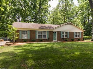 4709 Cricklewood Dr, Greensboro, NC 27407