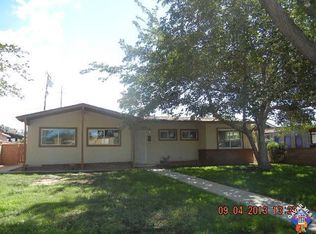 1102 W Avenue J15, Lancaster, CA 93534