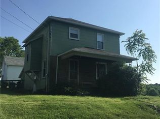 748 Harmony Baptist Rd, New Castle, PA 16101