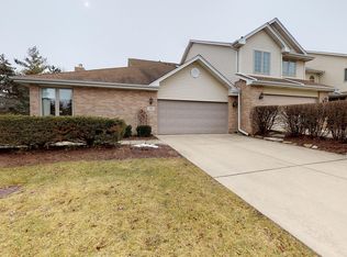 190 Harper Ln, Lemont, IL 60439