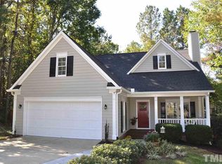 102 Berrybrook Ct, Cary, NC 27519