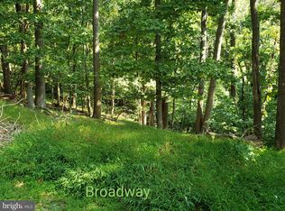 26 Stecher Ct, Linden, VA 22642