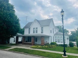 29-31 33 35 Main, Shoals, IN 47581