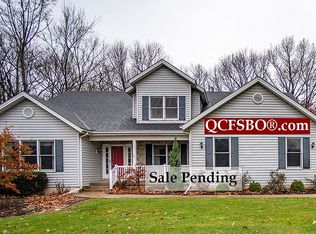 597 Forest Rd, East Moline, IL 61244