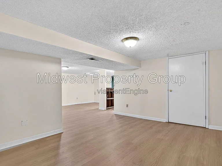 370 Gerald Ave — Photo 21