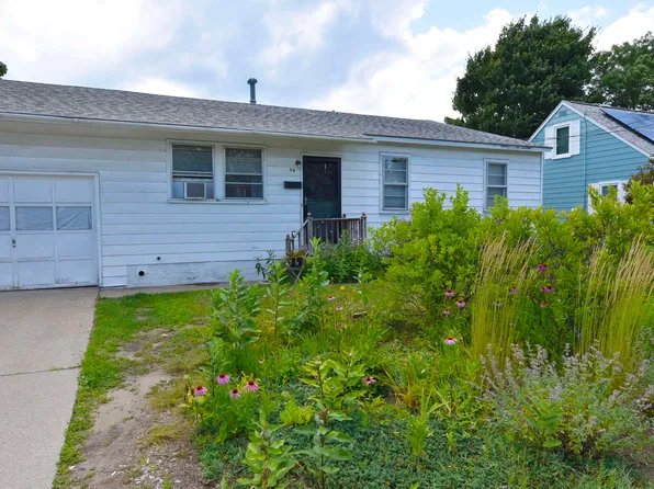 94 Plattsburg Avenue, Burlington, VT 05401
