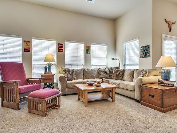 4th image of 4505 Corral Ct