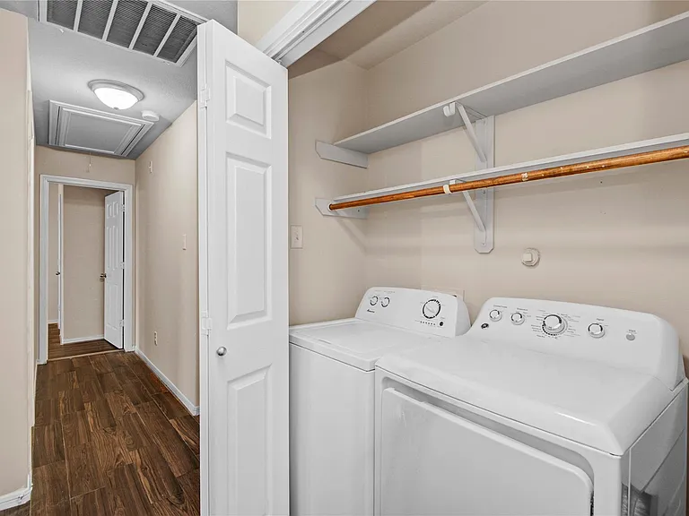 5939 Brenwood Trails Ln — Photo 15