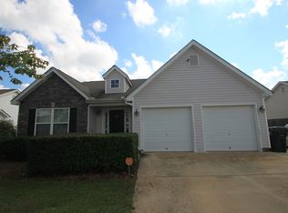 208 Covington Cv, Byron, GA 31008