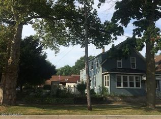 1003 Harrison Ave, Saint Joseph, MI 49085