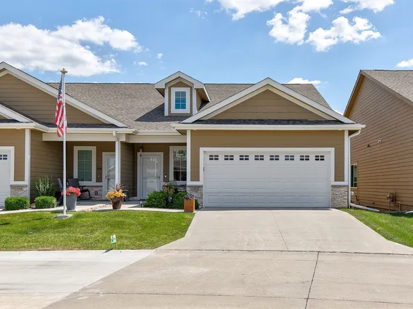 1592 SE Blackthorne Dr, Waukee, IA 50263