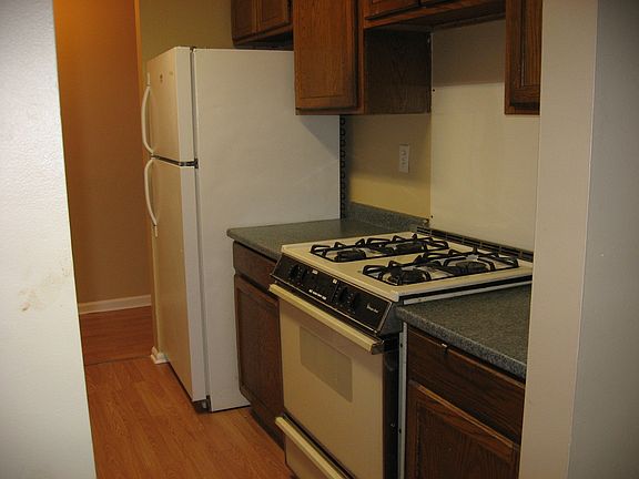 5th image of 510 Kennedy Drive # Fl 3rd