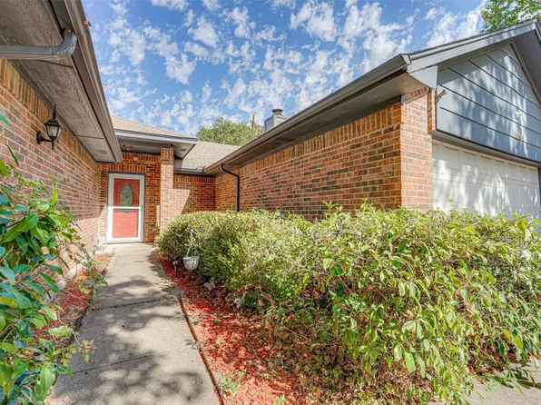 501 Thomas Trl, Seagoville, TX 75159