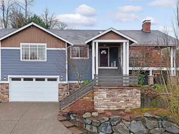 2017 NE 37th Place, Renton, WA 98056