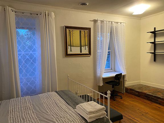 5th image of 3717 Baring St Floor 3