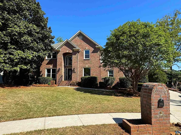104 Hickory Ct, Madison, AL 35758