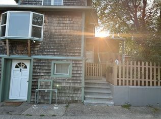 113 Bluff St #1, Riverside, RI 02915