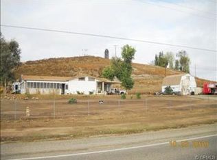 33755 Washington St, Winchester, CA 92596