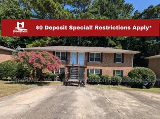 574 Evergreen Ter #4, Forest Park, GA 30297