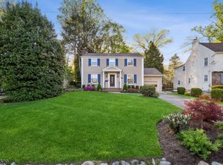 31 Woodland Rd, Short Hills, NJ 07078
