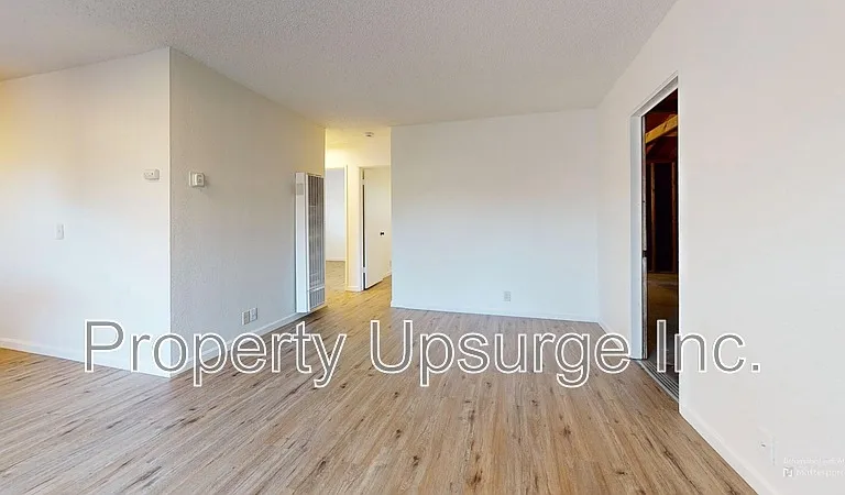 2737 Gilmore Ln #1 — Photo 5