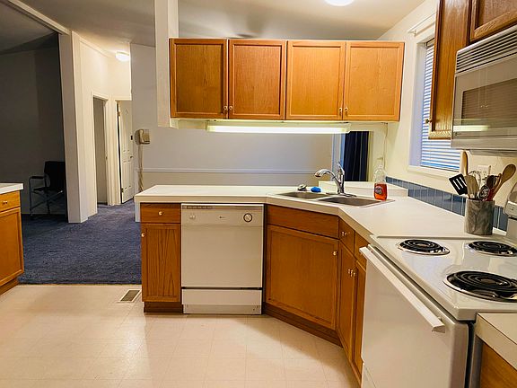 5th image of 15226 SE Easy St