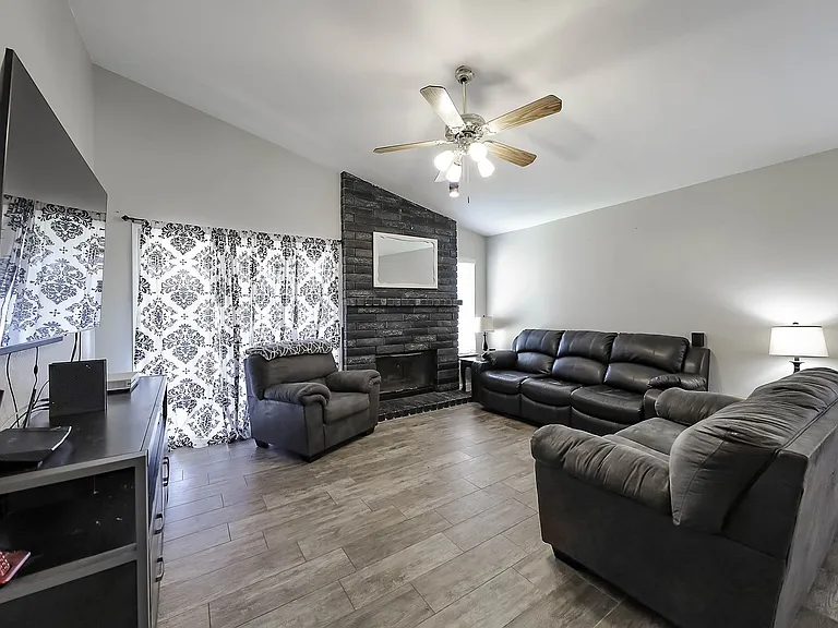 7921 Cold Spray Ct — Photo 20