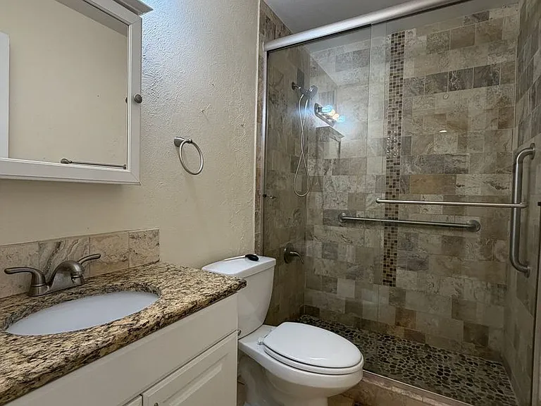 1114 Centaur Cir #A — Photo 15