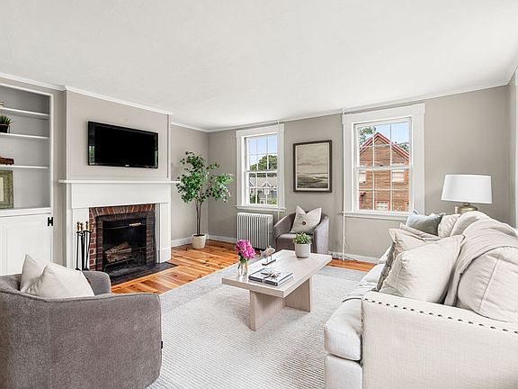 3rd image of 14 Linden St