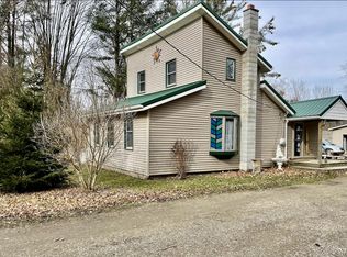 4602 Jeddo Rd, Lakeport, MI 48059