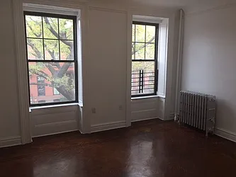 Rented by Alexander Bilu, LREB