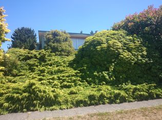 12560 9th Ave NW, Seattle, WA 98177