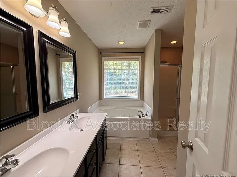 42 Grayson Pl — Photo 16